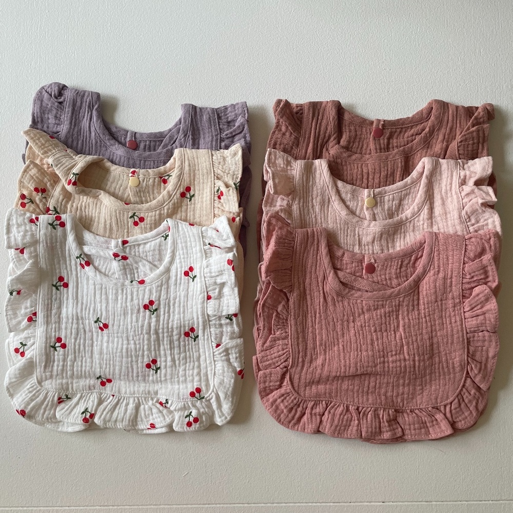 Baby bibs 100% Cotton muslin ruffle bibs side tie snap closure
